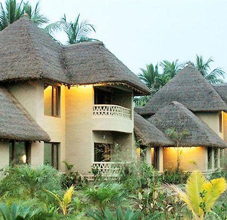 Vedic Village Spa Resort Calcutta Extérieur photo