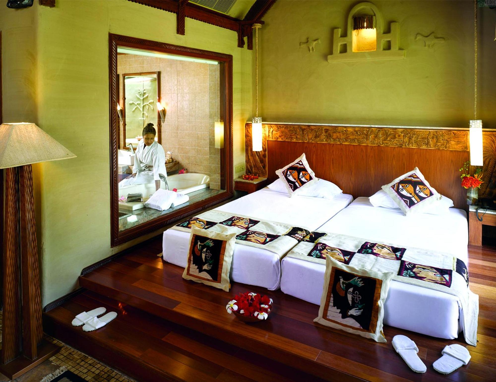 Vedic Village Spa Resort Calcutta Chambre photo